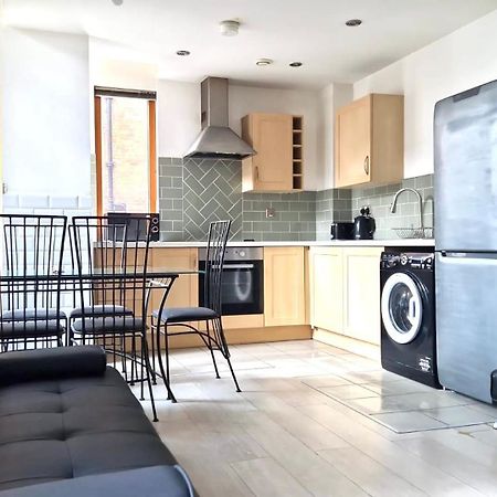 Central Spacious مانشستر المظهر الخارجي الصورة