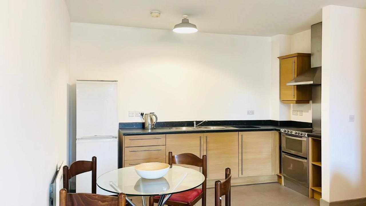 Central Spacious مانشستر المظهر الخارجي الصورة